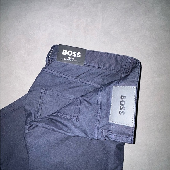 Hugo Boss Jeans - Picture 2 of 5